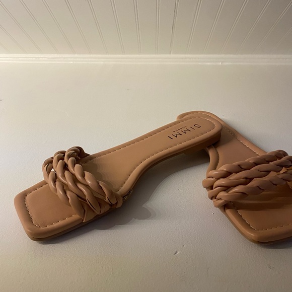 Sandals - Picture 3 of 3